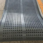 直线挡边平行通孔抛丸机橡胶履带